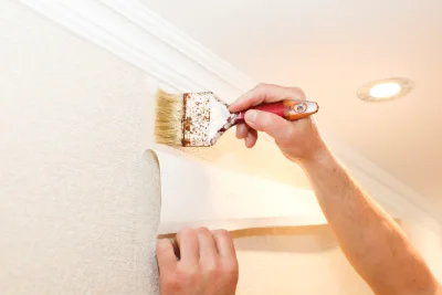 Pose de papier peint à Walscheid — revêtements muraux et toiles de verre
